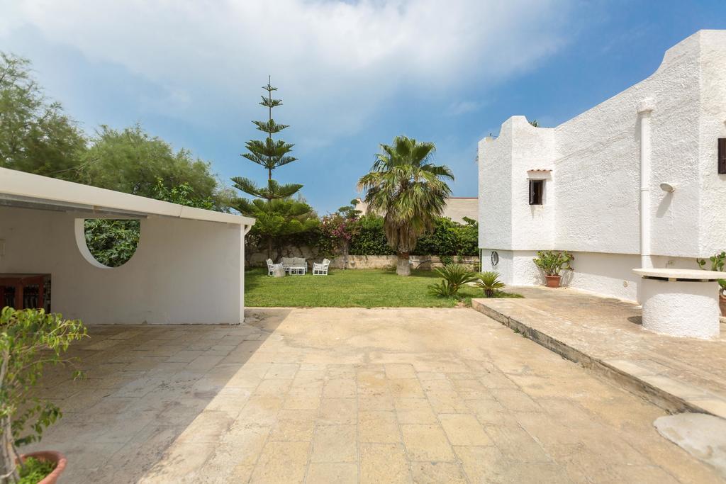 Villa Isabo Мола ди Бари Екстериор снимка