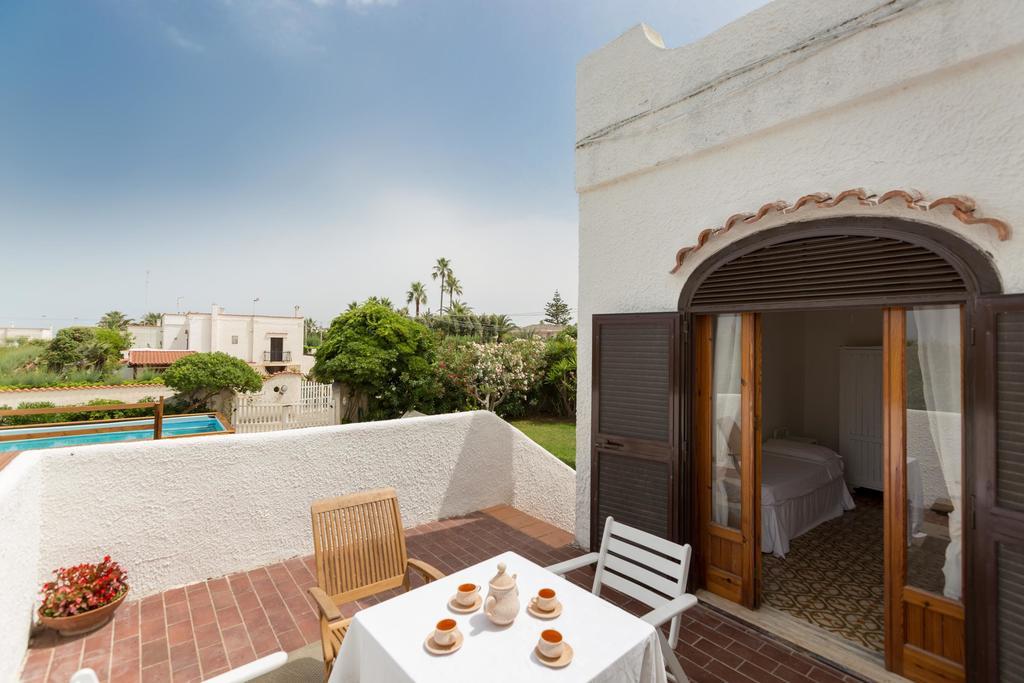 Villa Isabo Мола ди Бари Екстериор снимка
