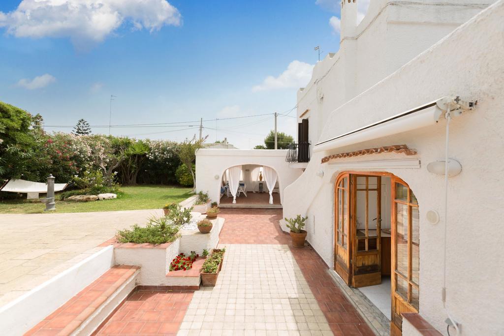 Villa Isabo Мола ди Бари Екстериор снимка